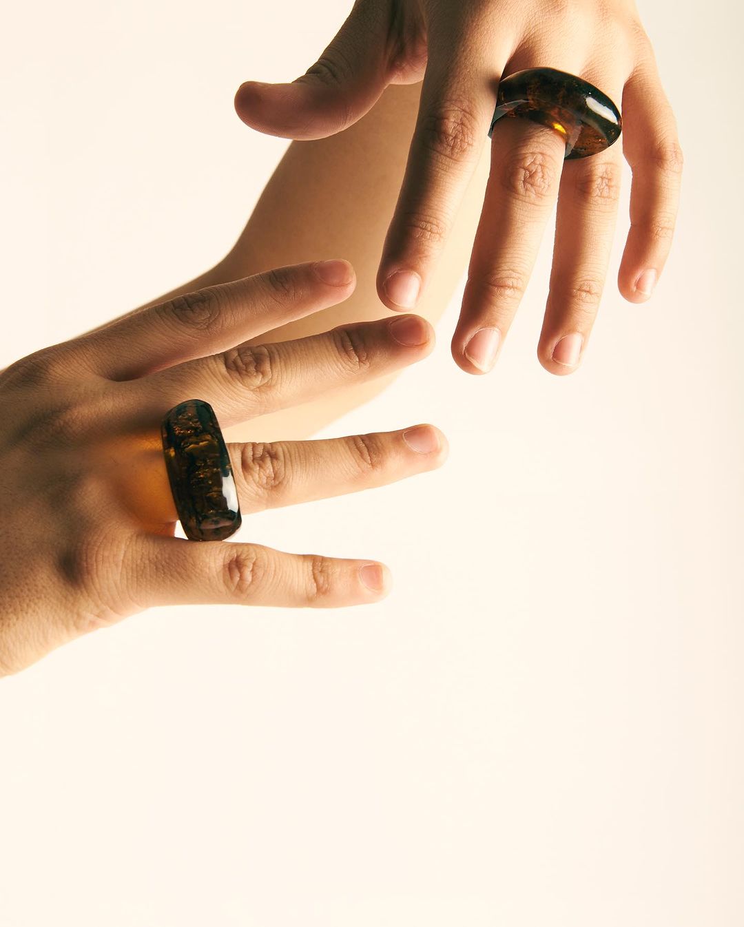 Anillo Grueso Piedra Ámbar Miel