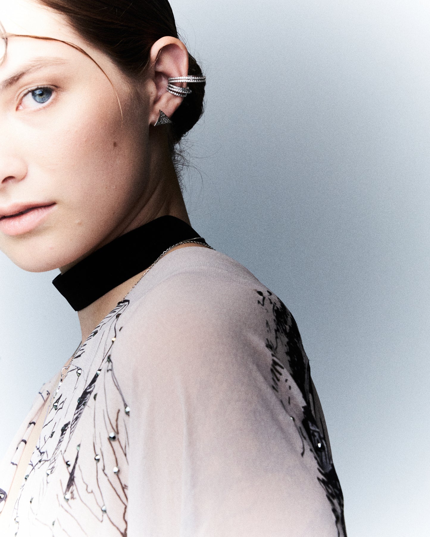 Ear Cuff Rodio Negro Zirconia Negra
