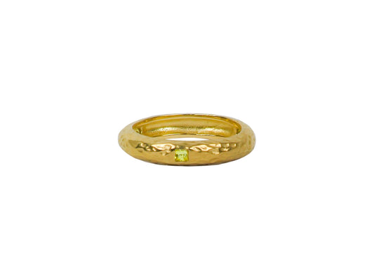 Anillo Dorado Texturizado Zirconia Amarilla